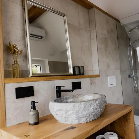 Apartment Moselay Neu *