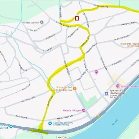 アパート Moselay